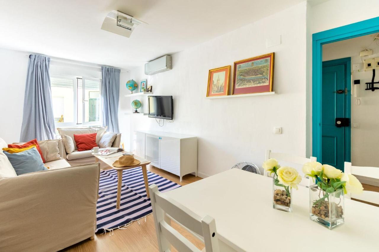 Colours Apartment And Garage Historical Center 4 Pax Seville Exterior photo